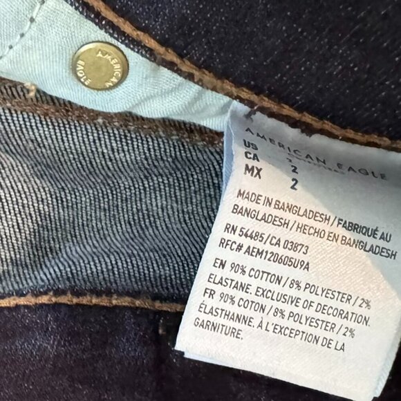 American Eagle Jean Shorts Women Size 2 - Picture 3 of 4